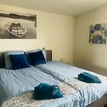Equus Bed and breakfast *